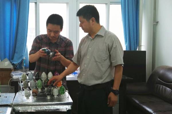www.zut.edu.cn/__local/A/46/80/6BD17AA818611E1ACCC7972D3A1_9966F3C8_14833.jpg